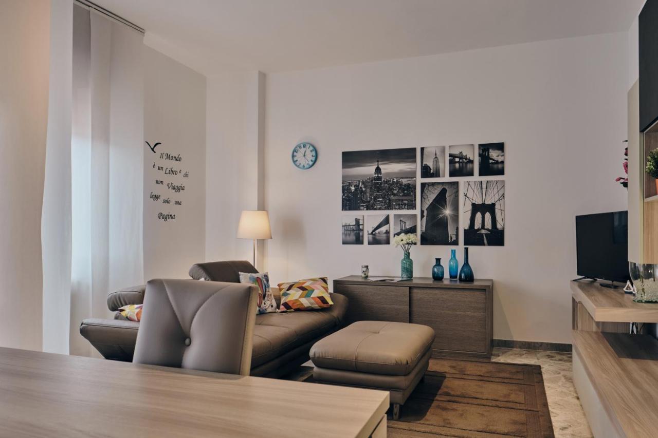 Asariel Splendido Appartamento Vista Mare E Centro Storico Brindisi Exterior foto